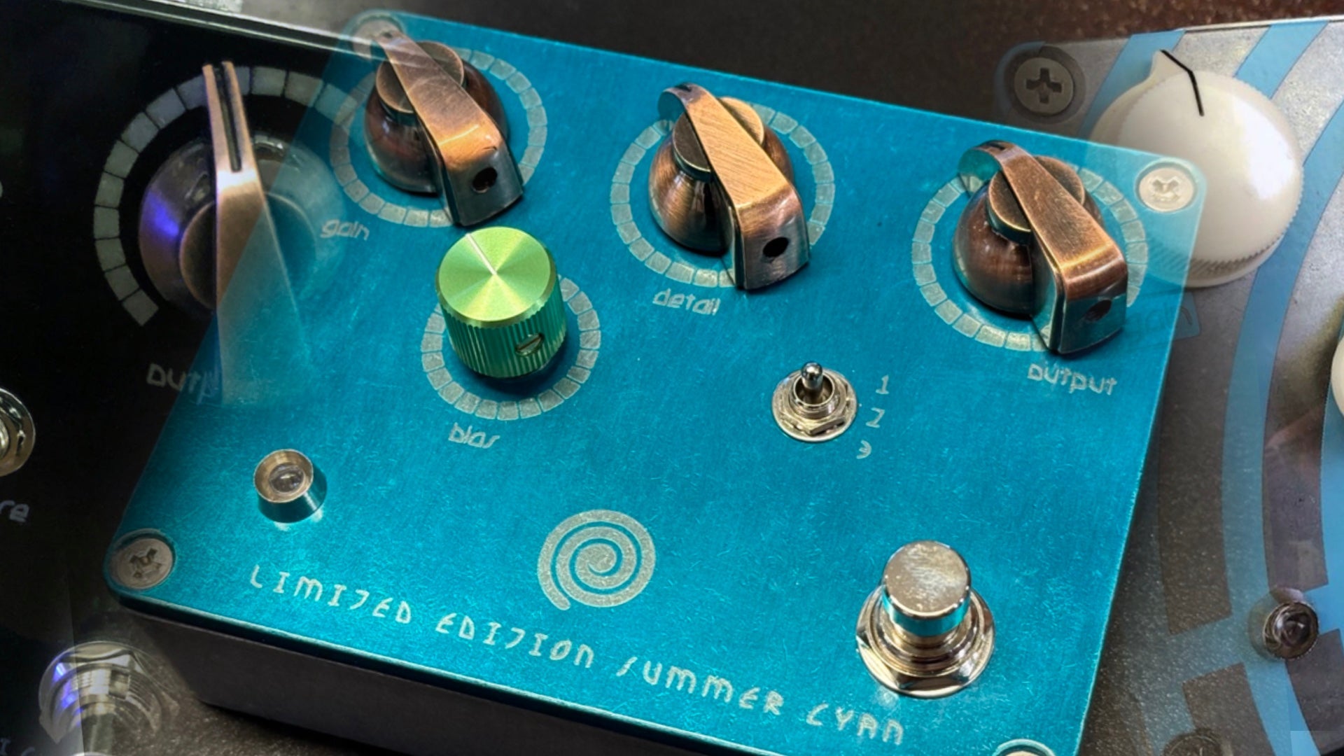 Seasonal Limited Editions – Spiral Electric FX