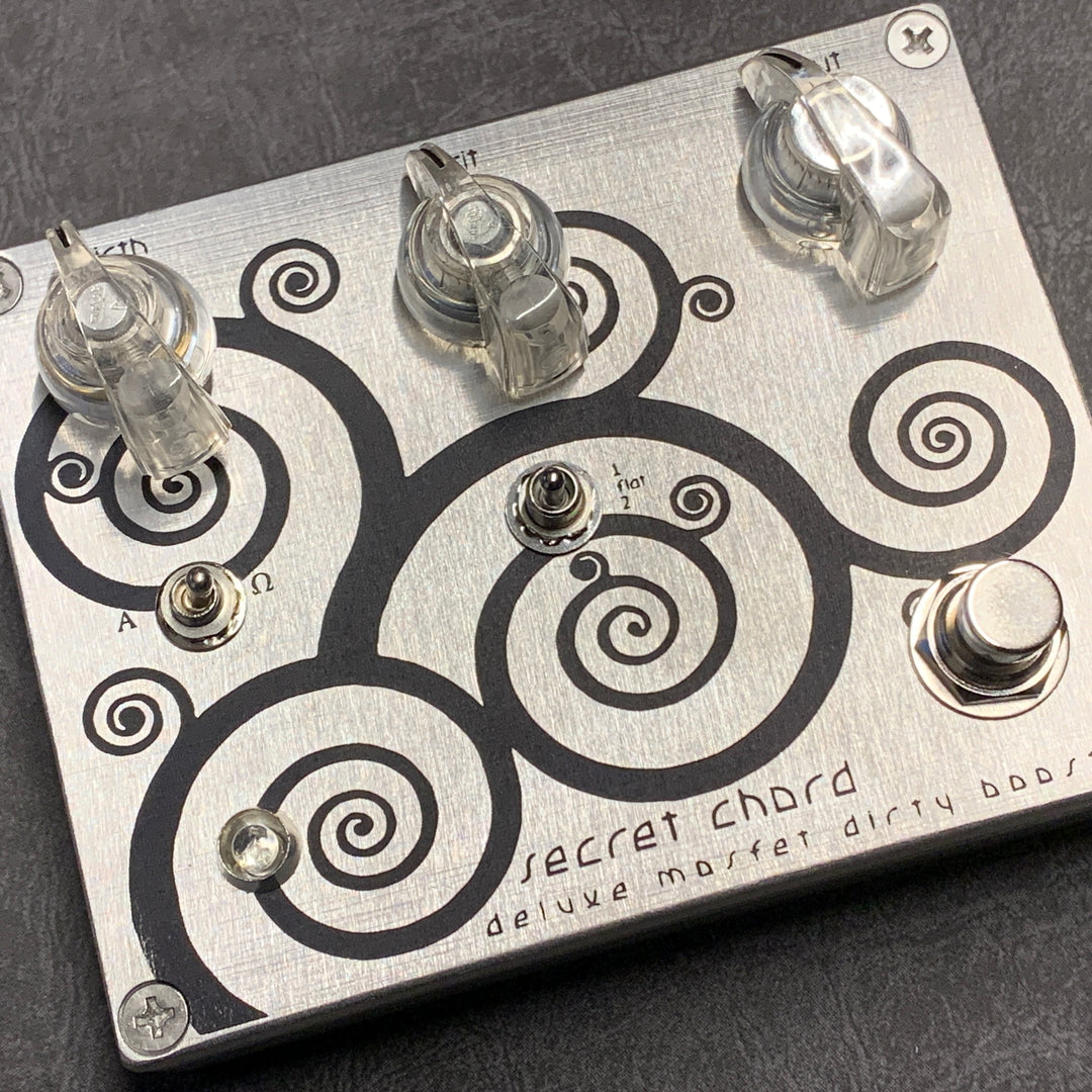 pedal chord Special Edition Secret Chord Deluxe MosFET Boost – Spiral Electric FX
