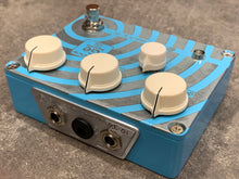 Load image into Gallery viewer, Ge Fuzz - Germanium/Silicon Hybrid Fuzz