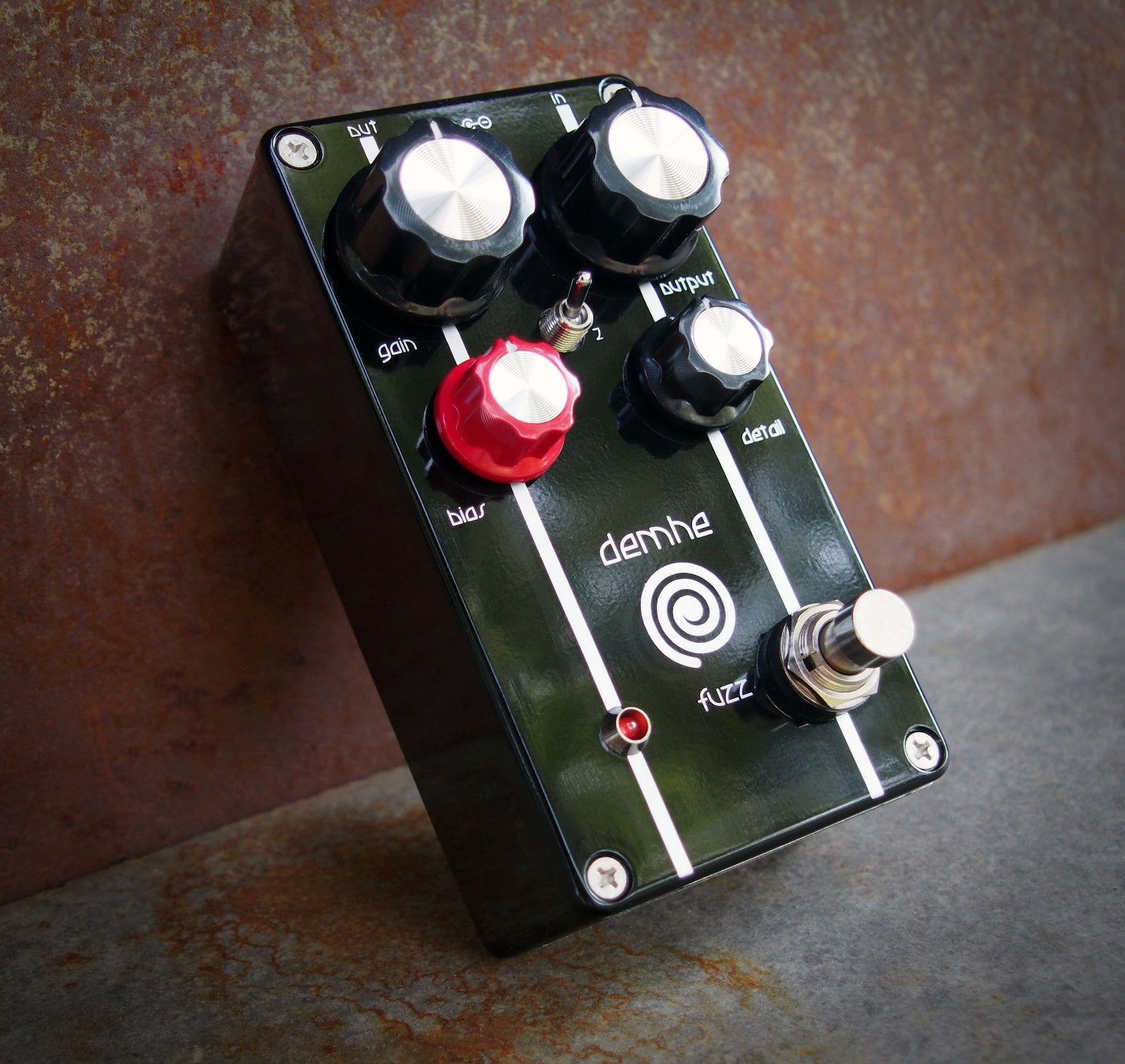 CASTLEDINE Olympic FUZZ HOOCHE'S Demhe Fuzz – Spiral Electric FX