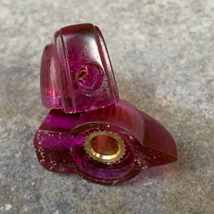 Deco-Wedge Knob with Set Screw - Fuschia