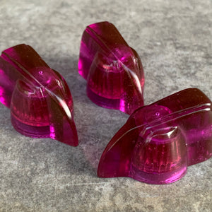 Deco-Wedge Knob with Set Screw - Fuschia